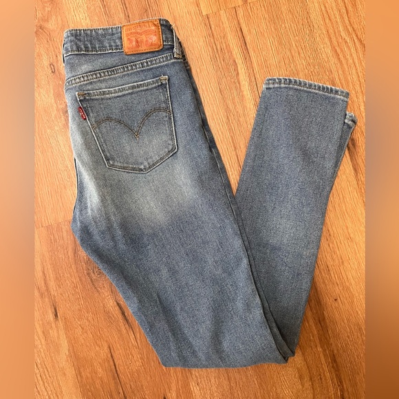 Women’s Levi’s 711 Skinnies, 28×31 - Picture 2 of 5